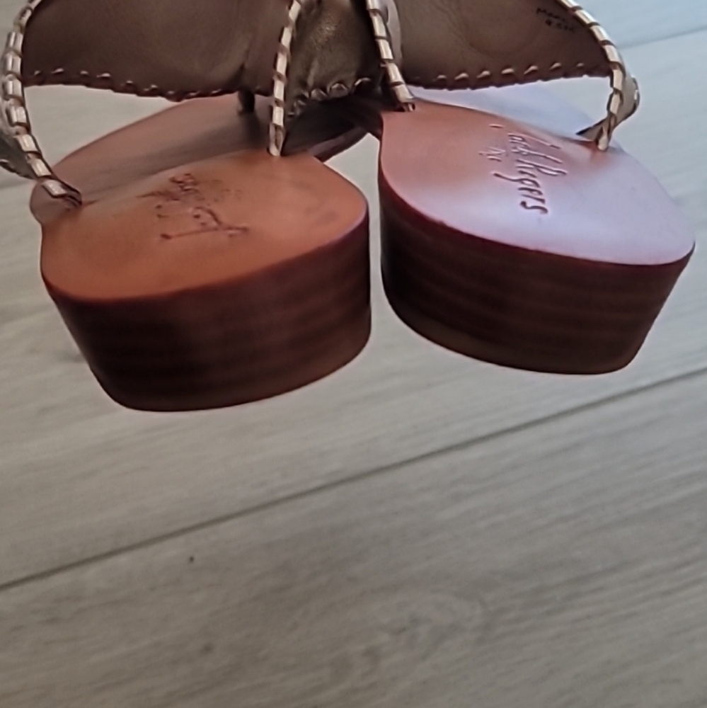 Jack Rogers Wide Feet 1 inch Wedges, Platinum, Size 9.5 - Picture 3 of 10